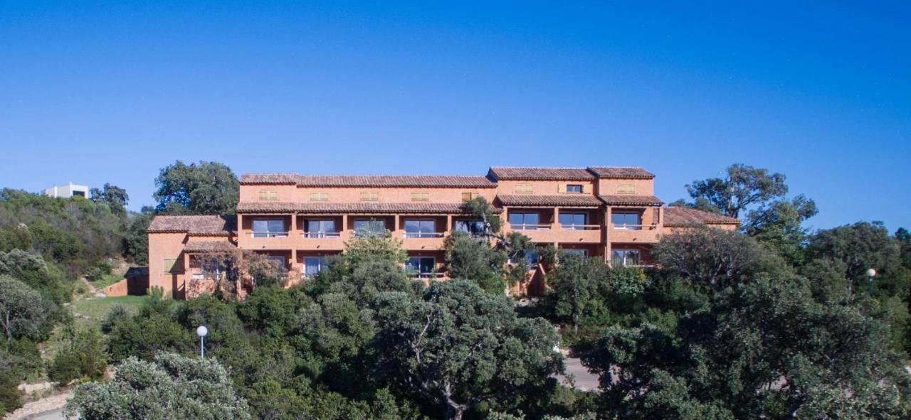 Aparthotel Complesso Residenziale Marina Di Pinarello Pinarellu Exteriér fotografie