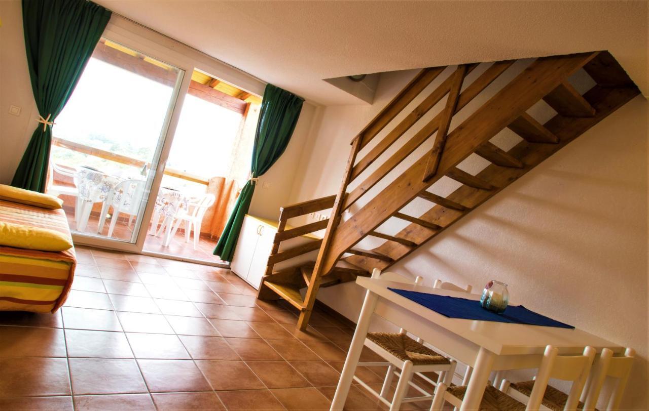 Aparthotel Complesso Residenziale Marina Di Pinarello Pinarellu Exteriér fotografie